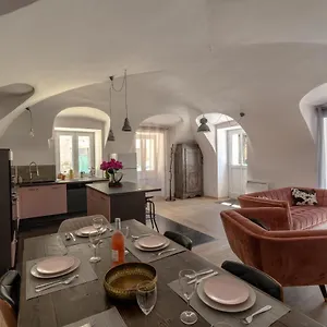 Le Manoir, Beryl France