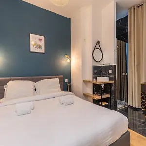  Apartment Off Majesti In Montmartre - Rue Pierre Fontaine