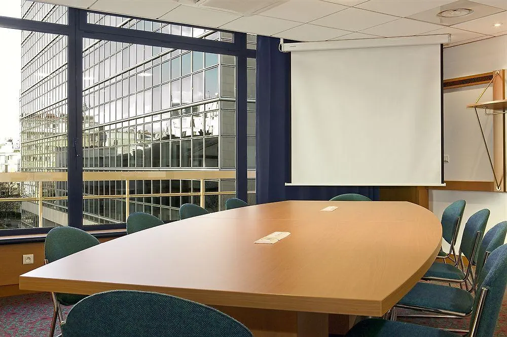 Отель Ibis Paris 17 Clichy-Batignolles