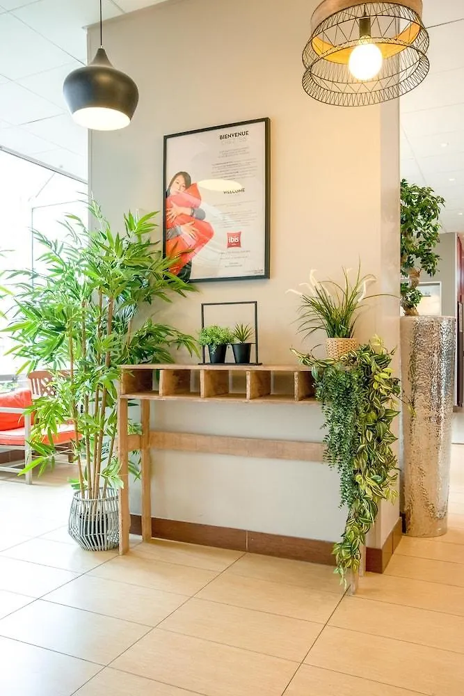 Ibis Paris 17 Clichy-Batignolles Otel 3*,